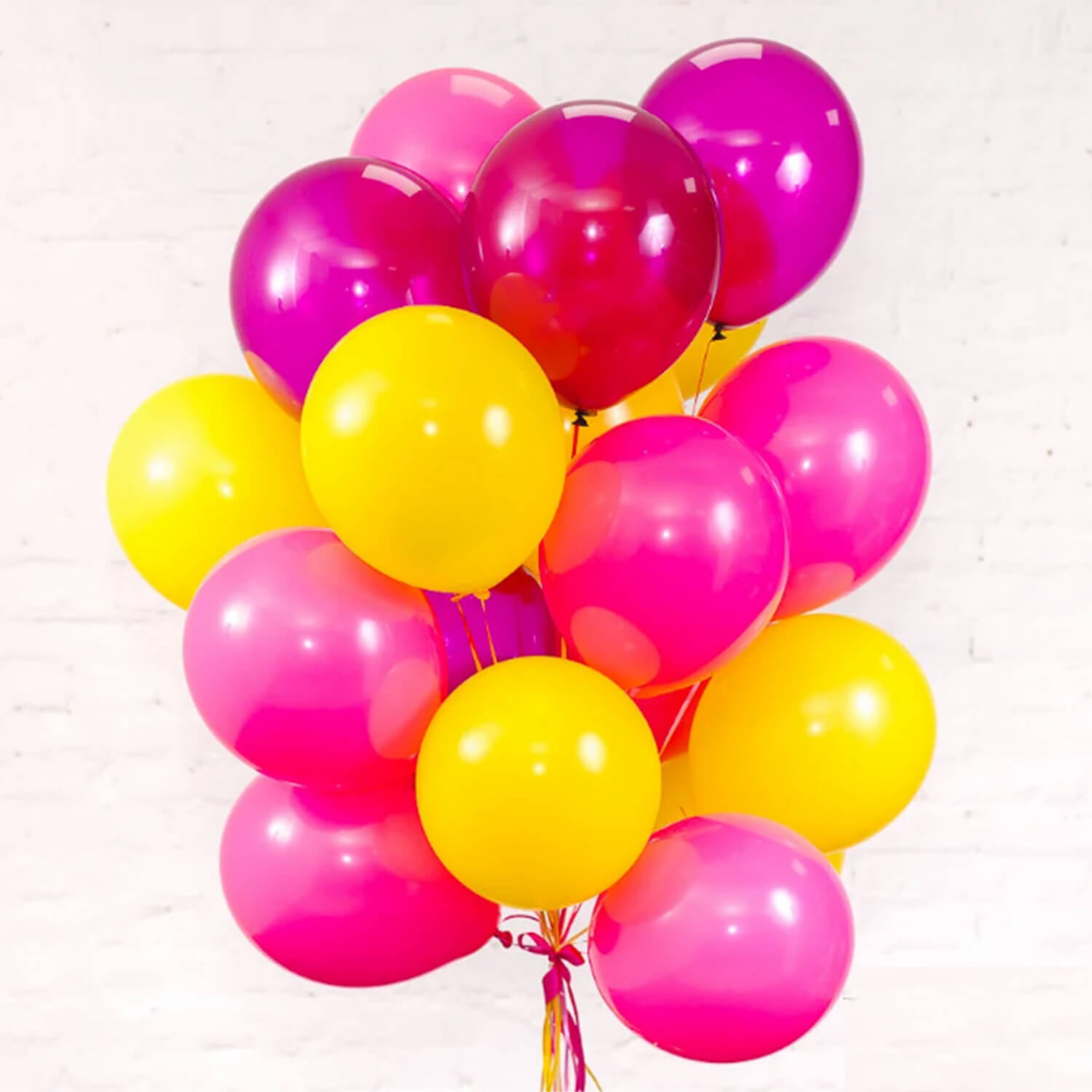 Сочетание цветов шаров. Воздушный шарик. Яркие воздушные шары. Цветные шары. Шарики гелевые.